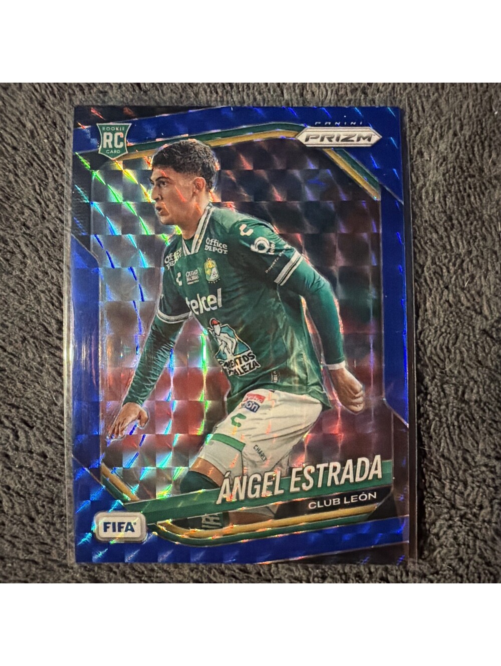 2025-26 Prizm FIFA Ángel Estrada RC #204 Mosaic Blue Prizm /209 Club Leon